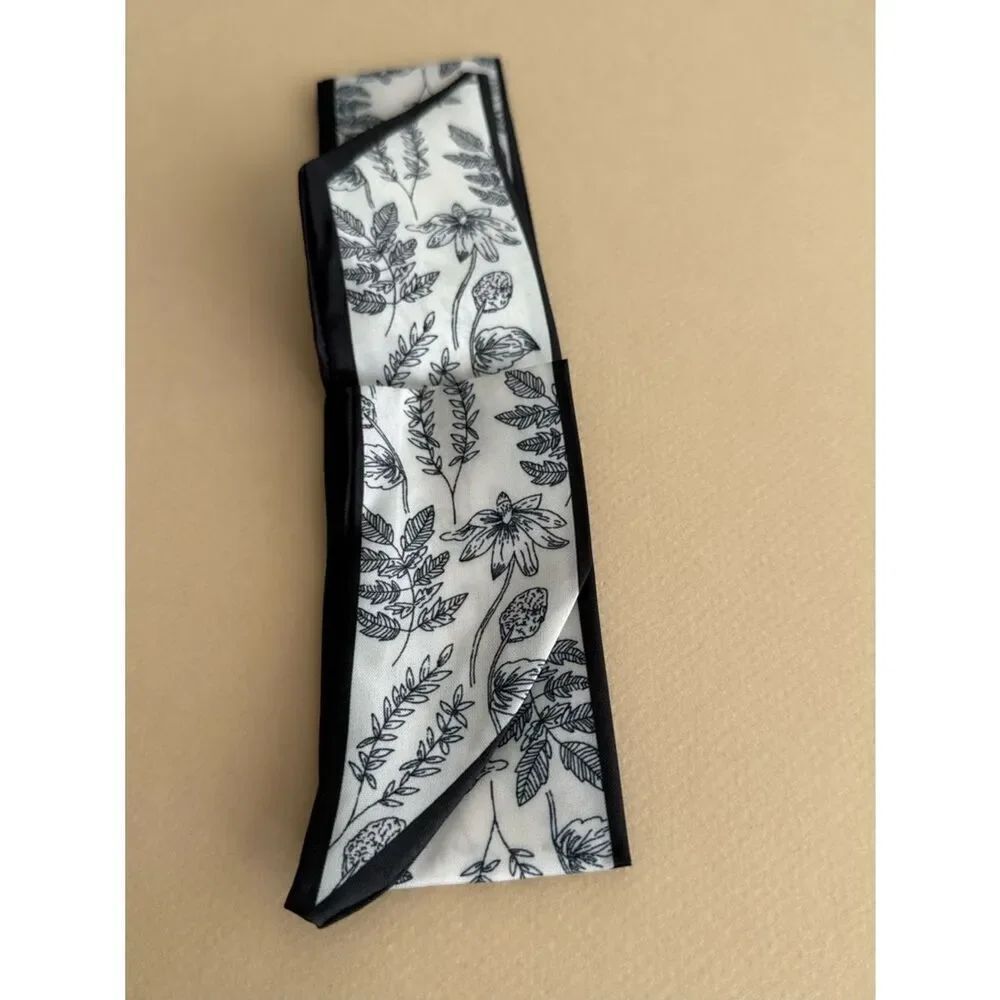 Floral Scarf Wrap M1666